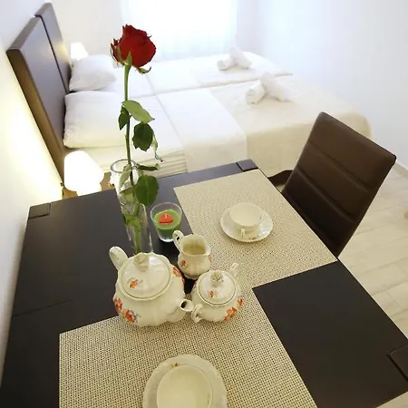 Πανσιόν Sites Of 3*